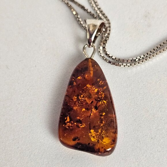 Genuine Amber Pendant Necklace on 24" Italian 925 Sterling Silver Box Chain - Picture 10 of 13